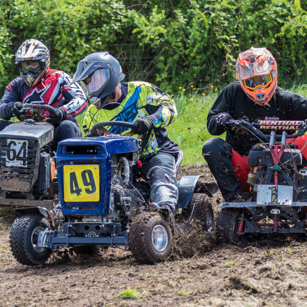 Lawnmower racing